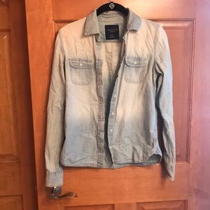 American Eagle Jean ButtonUp